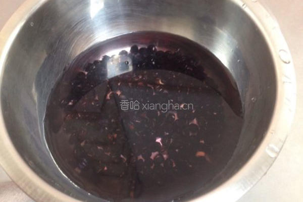 养生黑鱼汤的做法图解1