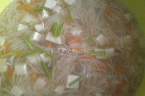 牛肉丁汤面的做法图解3