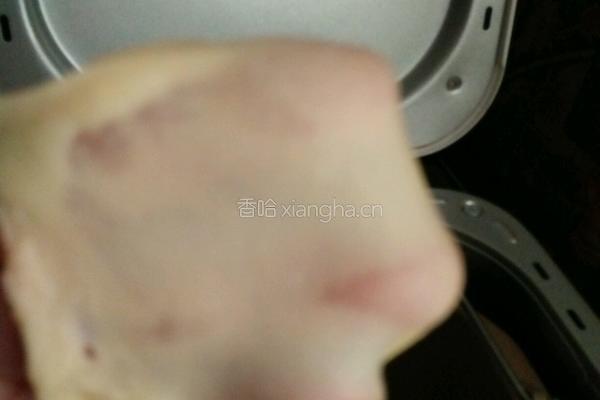 奶香小面包的做法图解2