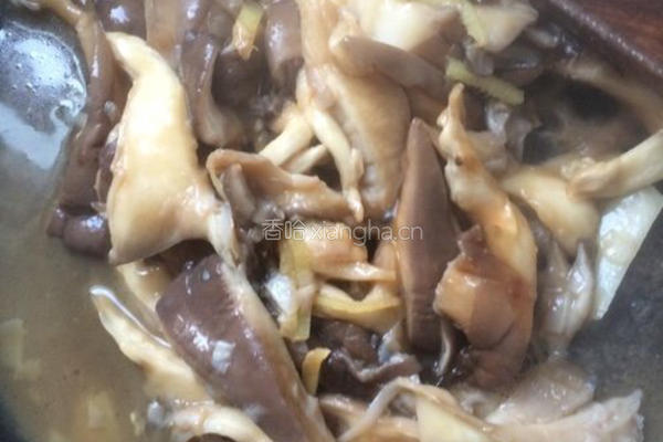 平菇炒蛋的做法图解9