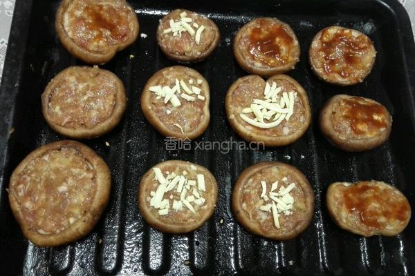 鲜烤香菇酿肉的做法图解4