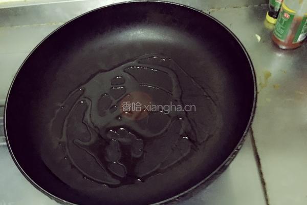 缤纷彩椒肥肠的做法图解4