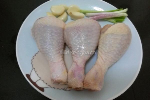 孜然蒜香鸡腿肉的做法图解1