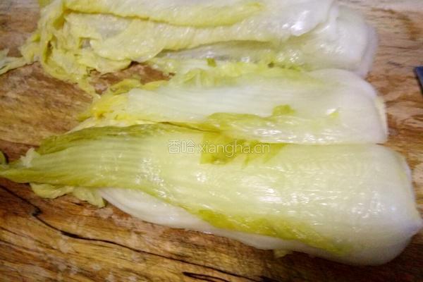酸菜馅蒸饺的做法图解2
