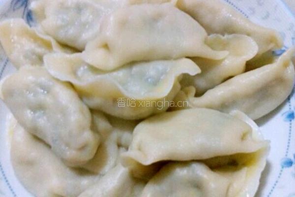 韭菜木耳鸡蛋粉条馅饺子
