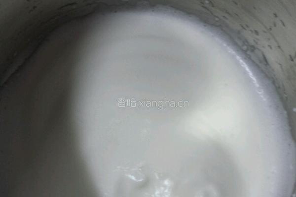 戚风纸杯蛋糕的做法图解7