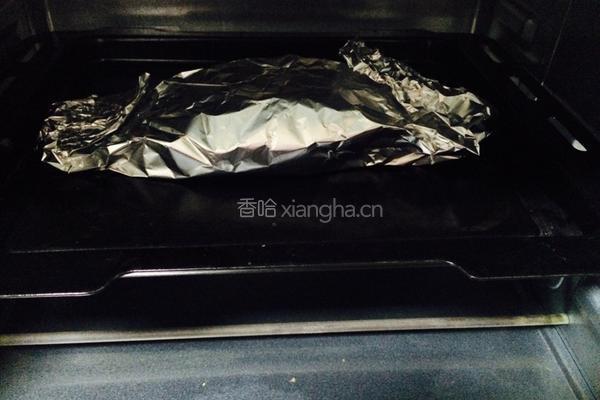 锡纸烤鱼。的做法图解7