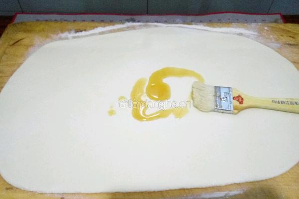 麻酱大花卷的做法图解3
