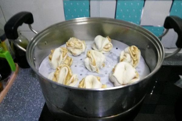 麻酱大花卷的做法图解11