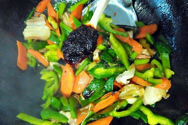 回锅肉(香哈辣酱版)的做法图解12