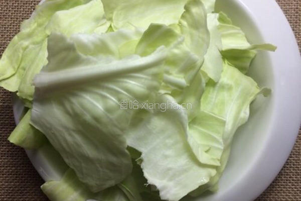 手撕包菜的做法图解1
