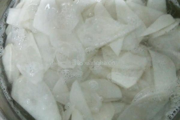 酸爽萝卜的做法图解2