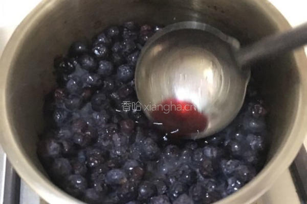 自制蓝莓酱的做法图解3