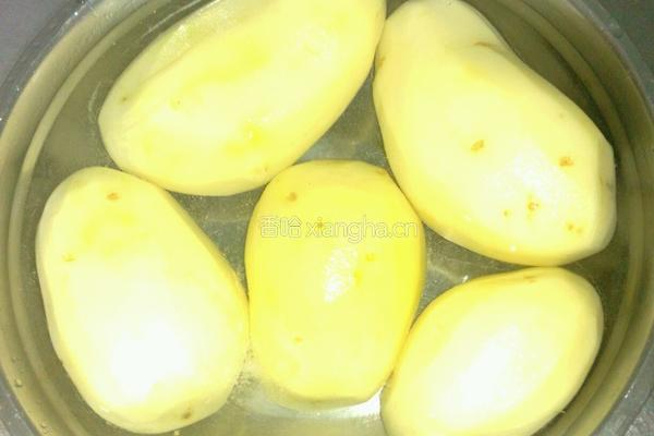 洋芋麦饭的做法图解1