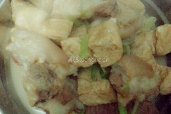 豆腐干烧猪蹄的做法图解5