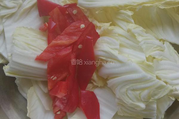 醋溜白菜的做法图解1