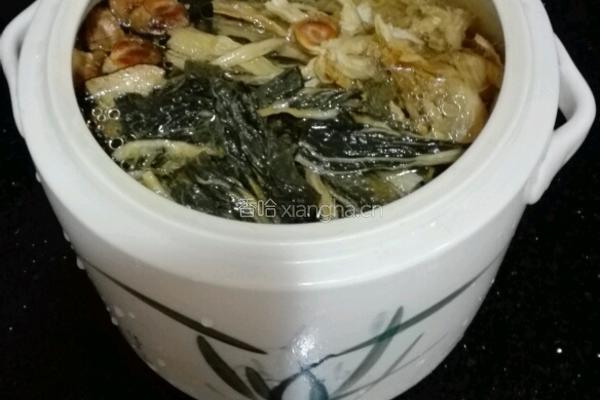 白菜干罗汉果猪骨汤的做法图解4