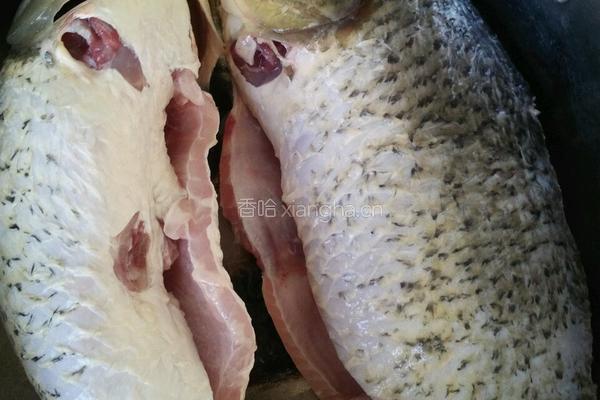 低热量孜然麻辣烤鱼的做法图解1