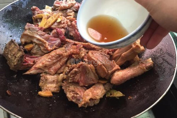 家乡焖鹅的做法图解8