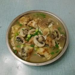 蘑菇瓦块鱼的做法[图]