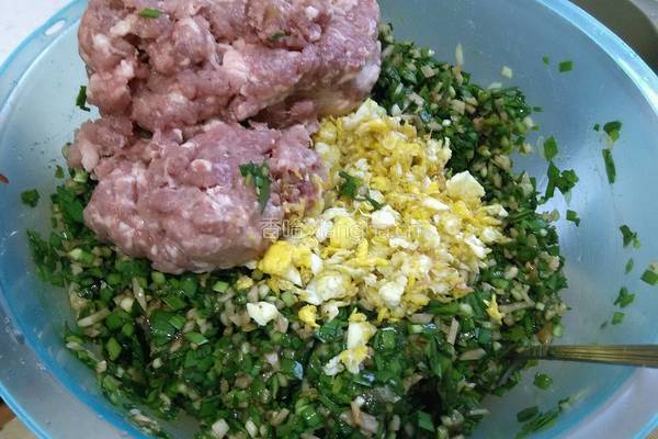 韭菜莲藕猪肉饺的做法图解9