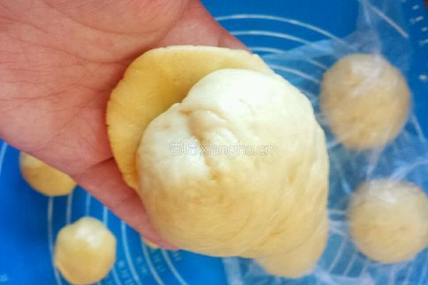 奶黄菠萝面包的做法图解18