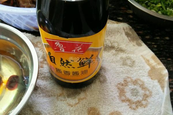 黑木耳炒鸡蛋的做法图解5