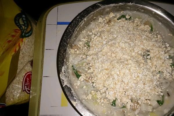 海鲜鱼椒菜米粉蛋糕的做法图解4