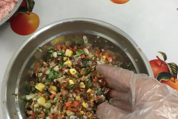 老婆爱吃的水饺王的做法图解1