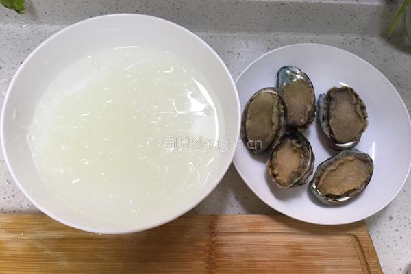 粉丝蒸鲍鱼的做法图解1
