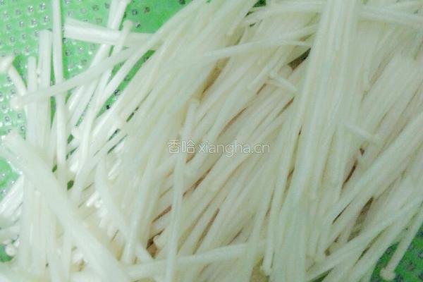蒜蓉粉丝金针菇蛤蜊的做法图解2