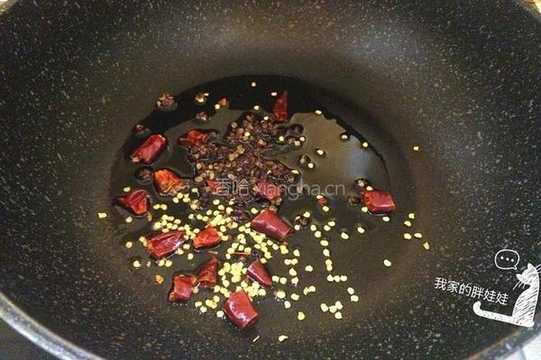 麻辣蚬子的做法图解1