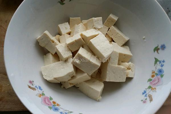 小白菜豆腐汤（珍珠翡翠白玉汤）的做法图解1