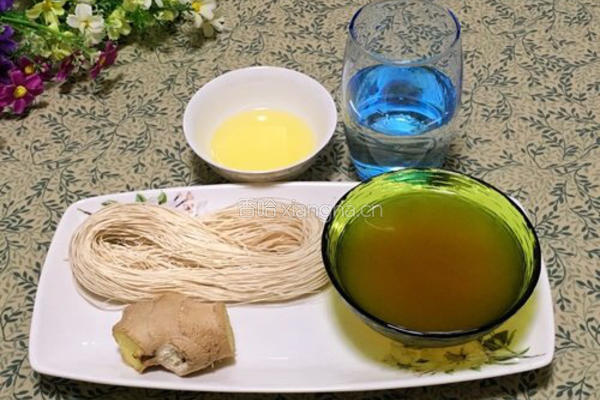 姜酒长寿面的做法图解1