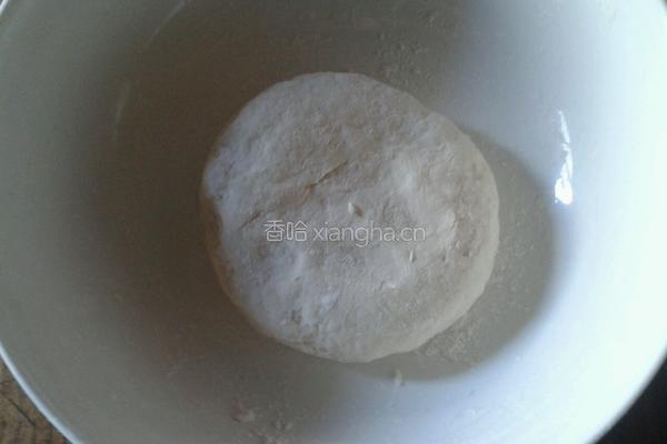 葱油饼的做法图解2