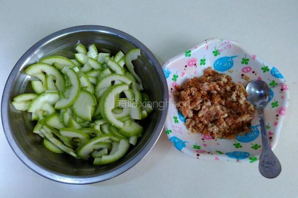 肉末炒笋瓜的做法图解4
