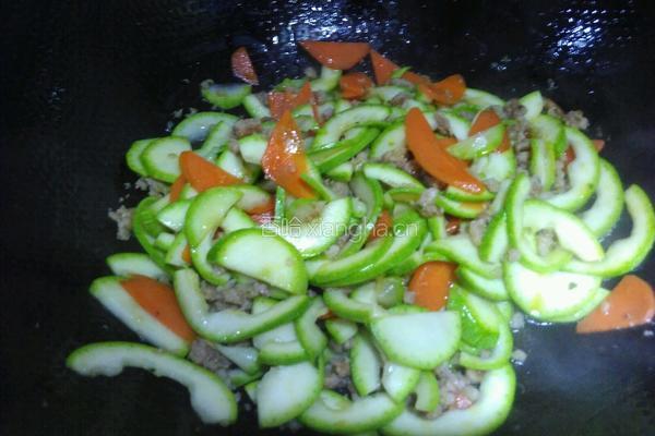 肉末炒笋瓜的做法图解9