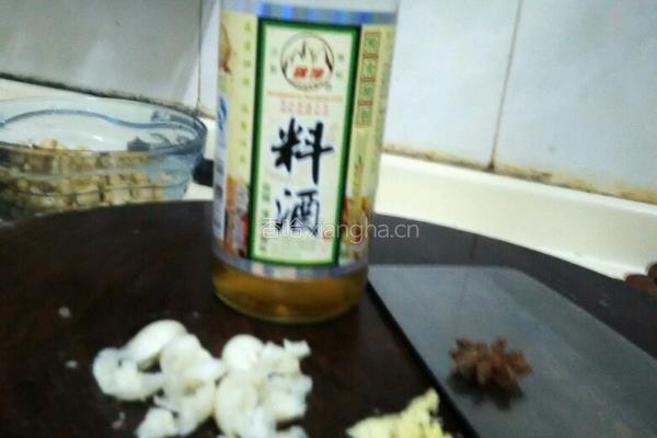 黄豆猪蹄的做法图解2