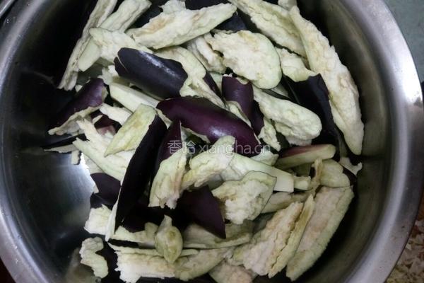 东北酱茄子的做法图解1