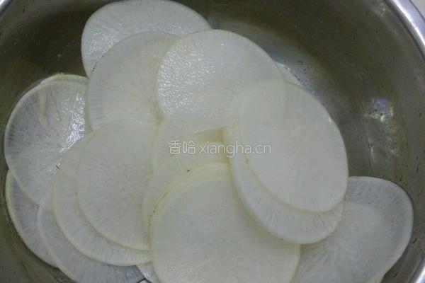 酸辣脆萝卜的做法图解3