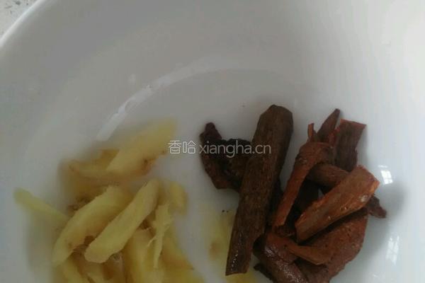 红烧肉炖土豆的做法图解2