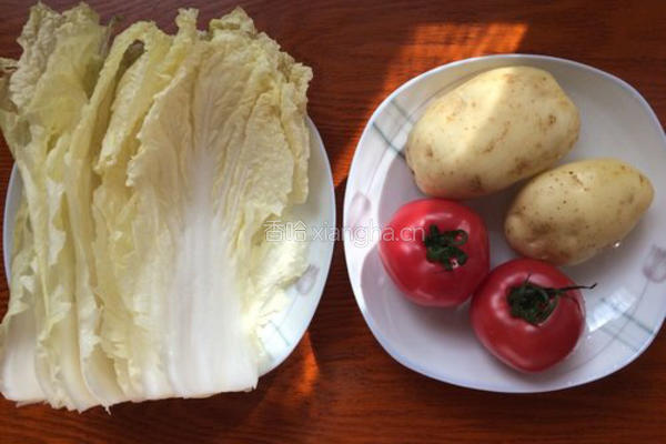 〖 白菜土豆烩肉 〗的做法图解1