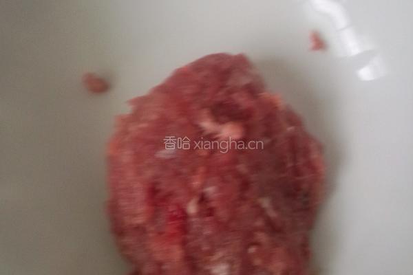 香菇肉圆子汤的做法图解2