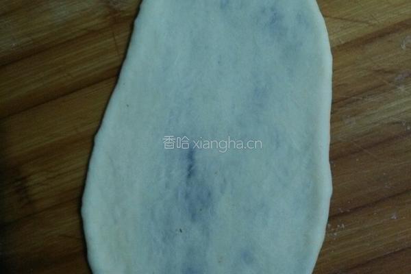 豆沙面包的做法图解3