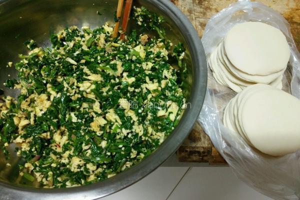 冰花菠菜鸡蛋煎饺的做法图解11