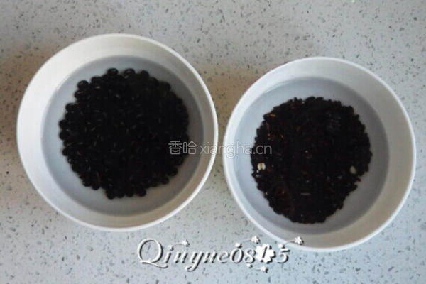 【餐桌上的旅行】核桃仁黑豆奶的做法图解3