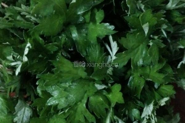 艾草鸡蛋汤的做法图解1