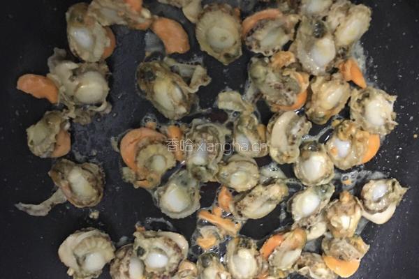 芹菜扇贝配碎培根的做法图解6