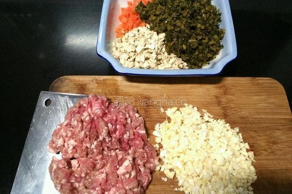 馅饼（雪菜冬笋味）的做法图解4