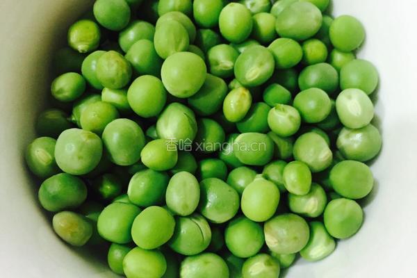 豌豆烙的做法图解1
